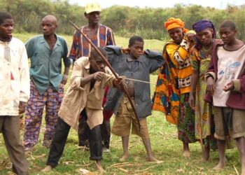 Burundi : Trente-deux ménages Batwa de Gisuru dénoncent la spoliation de leurs terres et alertent sur la famine