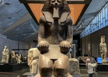 Égypte : Le GEM, un musée monumental à l’ombre des pyramides, entre héritage antique et modernité