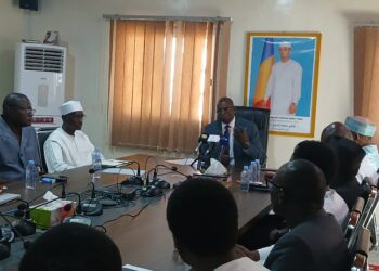 Tchad : Le Ministre des Télécommunications exhorte ses cadres à l’excellence et à l’innovation lors d’une rencontre stratégique avec l’UIT