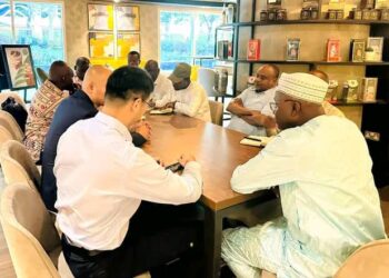 Tchad : Le Ministre de l’Eau et de l’Énergie participe à la Table Ronde de Financement « Tchad Connexion 2030 »