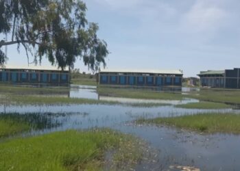 Lac : « Une école fermée, c’est un avenir qui se ferme », lance le sous-préfet, face à la récurrence des inondations à Kinasserom qui paralysent l&rsquo;éducation