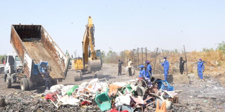 Tchad : La mairie de N’Djamena détruit une importante quantité de produits prohibés à Gassi