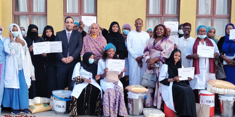 N&rsquo;Djaména : 40 femmes formées en transformation des produits laitiers, yaourt.