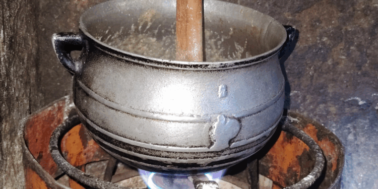 Tchad : La cuisine, un art en voie de disparition chez les jeunes Tchadiennes ?