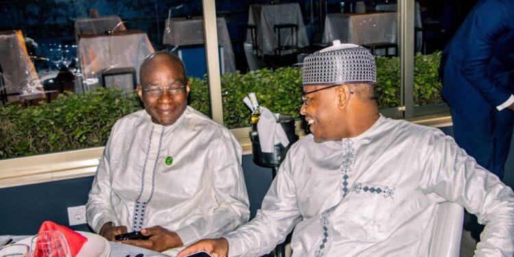 À Luanda, les médiateurs africains clôturent l’Assemblée générale de l’AOMA dans la convivialité