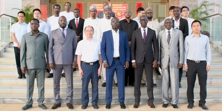 Coopération : Le Tchad Renforce son Partenariat avec CGCOC pour Accélérer les Grands Projets d’Infrastructures entre Abuja et N’Djamena