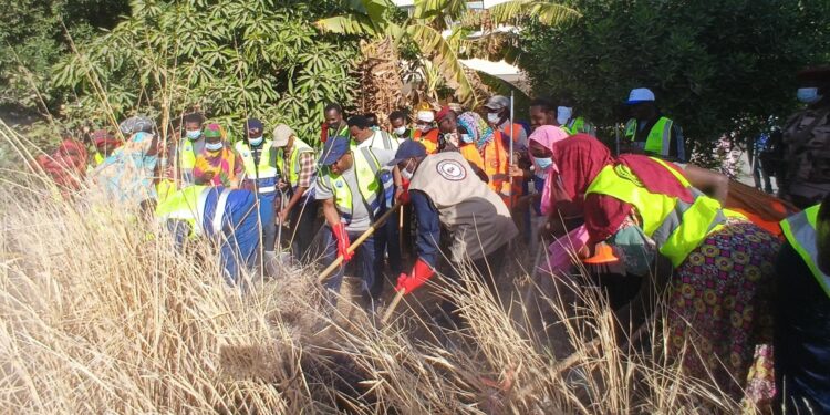 Tchad : La mairie centrale à pied d’œuvre dans le cadre du Samedi Citoyen au Ministère de la Justice à N&rsquo;Djamena