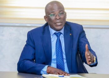 Tchad : Entre reconnaissance académique et impératif numérique, le ministre Boukar Michel remet la fibre optique au cœur des priorités