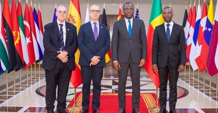 Bénin : L&rsquo;Ambassadeur d&rsquo;Espagne présente les copies figurées de ses lettres de créances