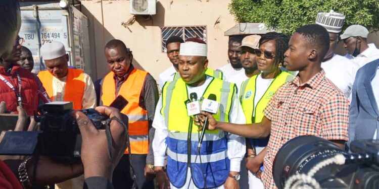 N’Djamena : Lancement d&rsquo;une opération de réhabilitation des grandes artères du 5eme arrondissement