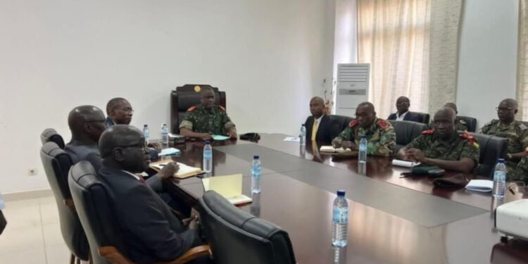 غينيا بيساو: السلطات الانتقالية ترفض وفد «إيكواس» وتستقبل بعثة سنغالية