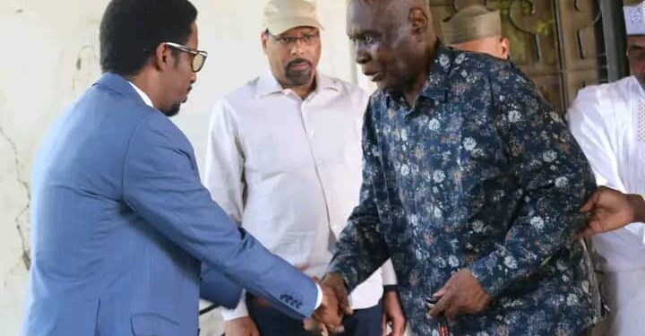 Tchad : Le Ministre de la Communication compatit avec la famille de feue Madeleine Alingué