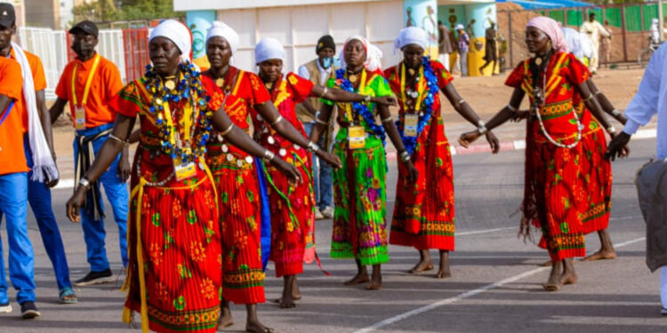 Tchad : La danse Zaï Mané du Batha au rendez-vous du Festival Dary.
