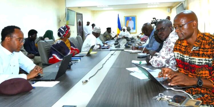 Tchad : Le ministre de l&rsquo;Eau présente le projet « Almé Djah » aux sénateurs