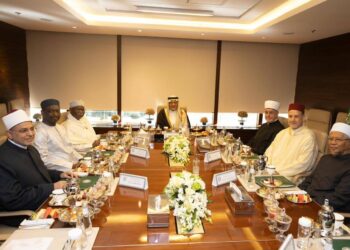 ​Riyad : Hissein Ibrahim Taha à Riyad pour la 48ᵉ session du Prix du Roi Faisal