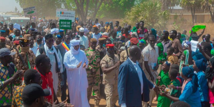 Laï accueille le Ministre de la Jeunesse et des Sports pour une mission de proximité​