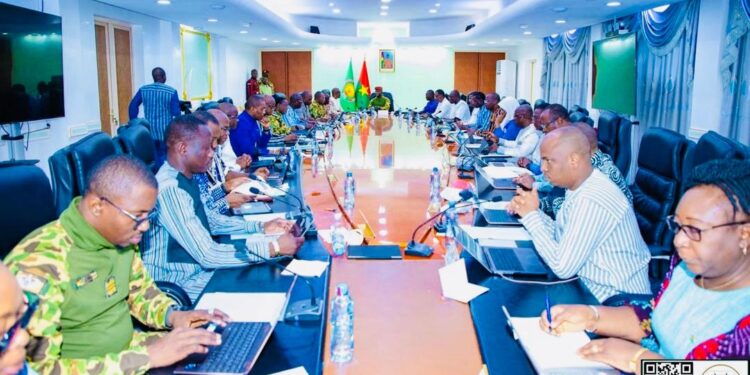 ​Burkina Faso : Premier Conseil des ministres de l’année sous le signe des défis nationaux et communautaires