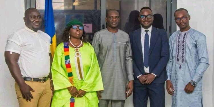 Le Ministre du Commerce et de l&rsquo;Industrie accueille l&rsquo;AKAS-DEGDEL