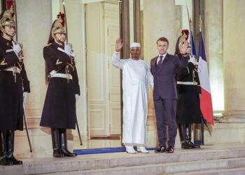 Coopération: Emmanuel Macron et Mahamat Idriss Déby Itno réaffirment leur volonté de partenariat revitalisé