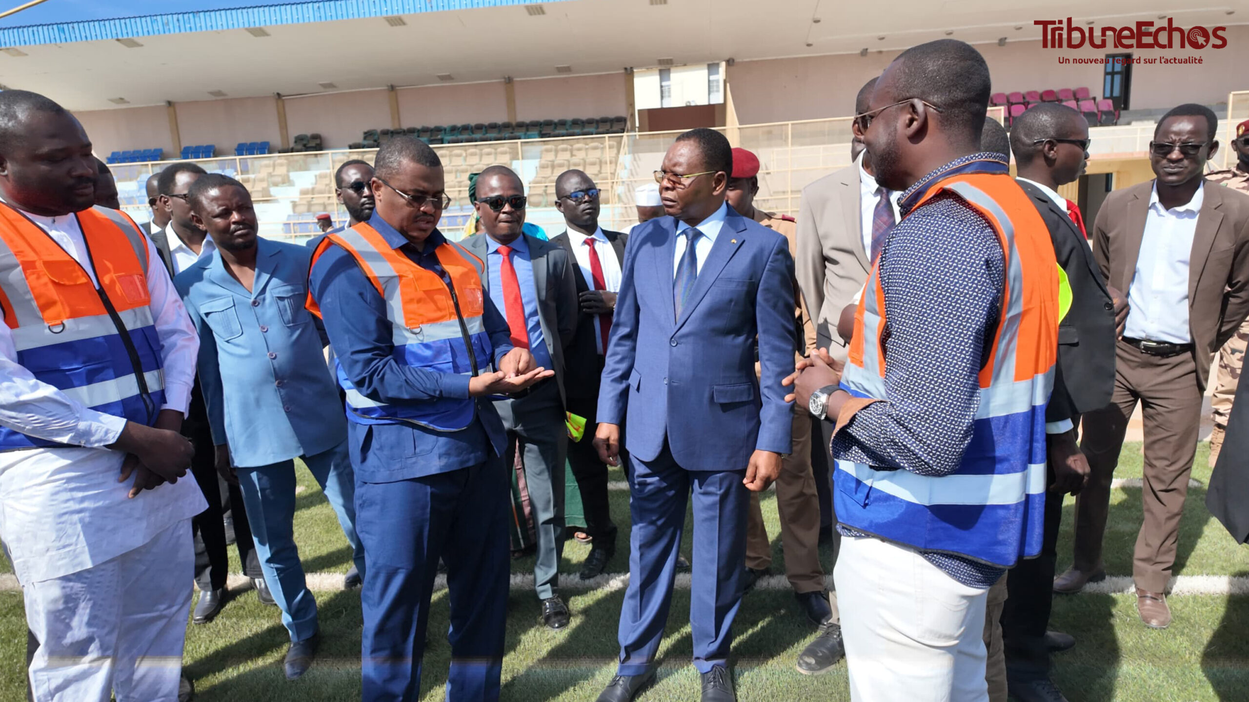Tchad : Le PM visite le stade Idriss Mahamat Ouya en réfection