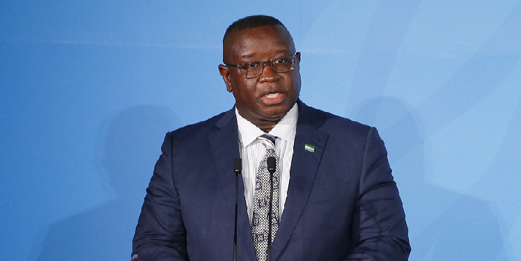 بعد 24 عامًا على الحرب: رئيس سيراليون يعتذر رسميًا لضحايا الصراع الأهلي