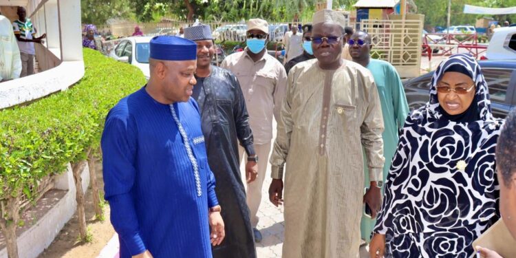 Tchad ::Visite des Sénateurs à la Mairie Centrale de N&rsquo;Djamena