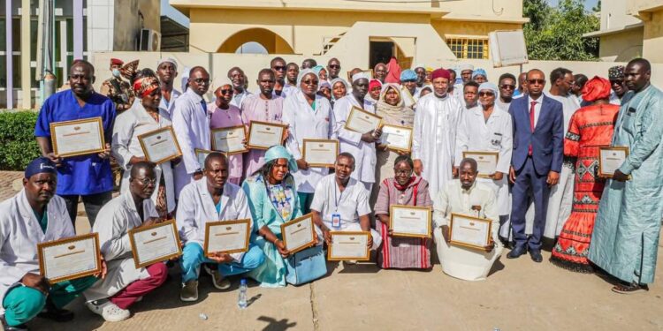 Tchad : Le Ministère de la Santé honore une quarantaine d&rsquo;agents du CHU de la Mère et de l&rsquo;enfant