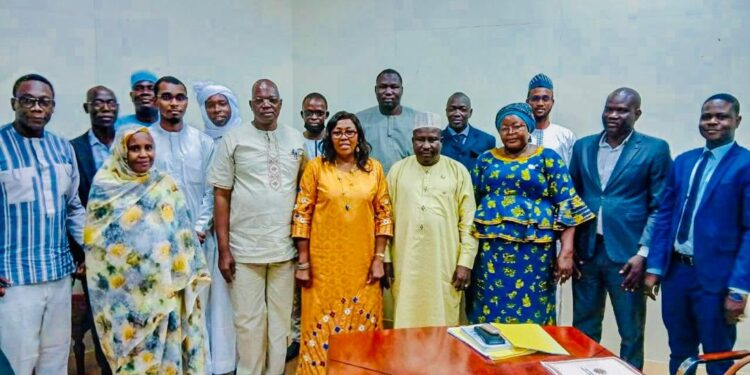 Tchad : La secrétaire d&rsquo;État à la santé auditionnée au sénat par la commission santé