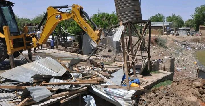 N&rsquo;djamena : La Mairie Centrale en ordre de bataille contre la perforation et les raccordements d’eaux usées dans les caniveaux de drainage