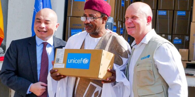 Tchad : La Chine offre des équipements médicaux de 422 millions FCFA au Tchad