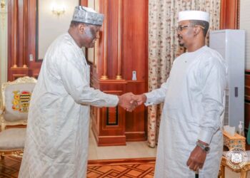 الرئيس الدوري لتجمع « سين-صاد » المشير محمد إدريس ديبي إتنو يستقبل السكرتير التنفيذي لتعزيز التكامل الإقليمي