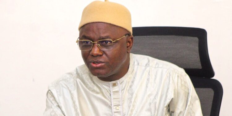 Tchad : Réunion de travail autour du Ministre de l&rsquo;eau et de l&rsquo;énergie pour renforcer les actions