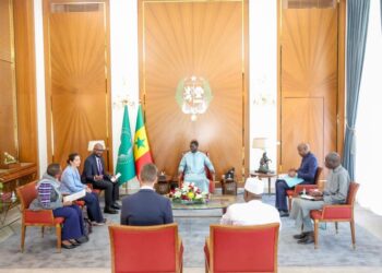 ​Sénégal : Bassirou Diomaye Faye mise sur le groupe Roche pour renforcer la lutte contre le cancer