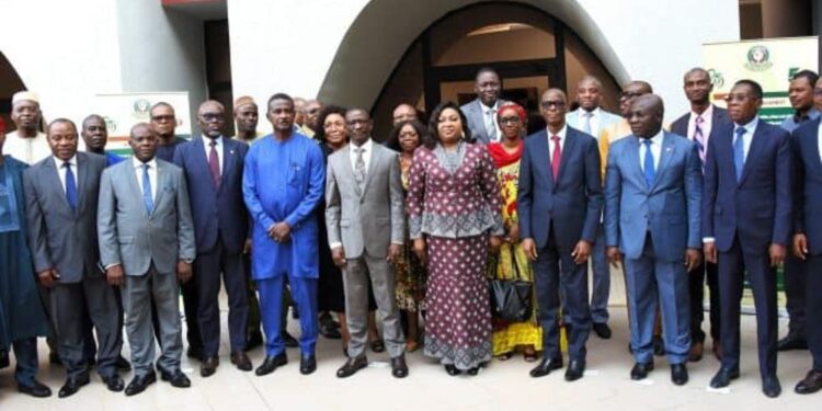 إيكواس تبحث مواءمة البرامج التعليمية مع الاحتياجات الاقتصادية في غرب أفريقيا