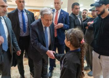 À Beyrouth, António Guterres face aux cris étouffés des déplacés de guerre au Liban