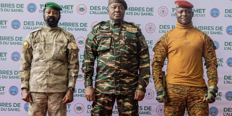 L’AES fustige une résolution du Parlement européen sur la détention de Mohamed Bazoum