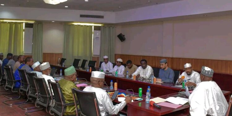 Tchad : Le Ministre de la Sécurité auditionné au Sénat par la commission éducation, recherches, sciences et technologies