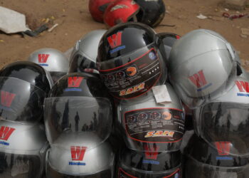 N’Djaména : Le port du casque, entre urgence sécuritaire et réalités économiques