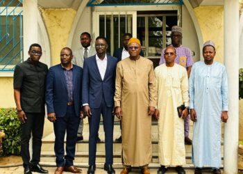 Tchad : Le Ministère de l’Eau et de l’Énergie explore des solutions technologiques avec Comcore Technology