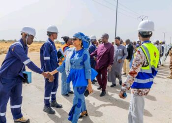 TCHAD : La Ministre du Pétrole en visite de travail à la Raffinerie de N’Djamena
