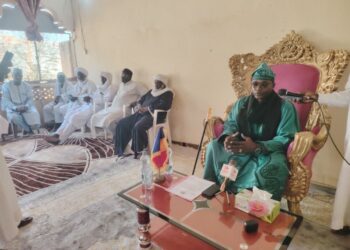 Sila : Le Sultan Moustapha Seid Brahim dirige une réunion à Goz-Beïda