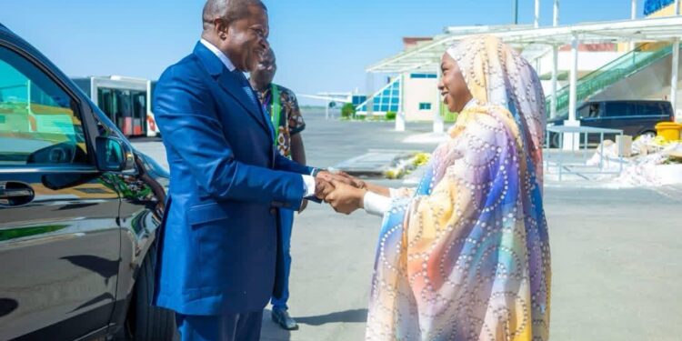 Tchad : Le ministre camerounais des transports accueilli à N&rsquo;Djamena