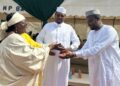 N’Djaména : La commune du 10ᵉ arrondissement réceptionne cinq bennes et du matériel d’assainissement