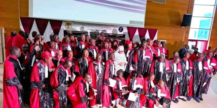 Tchad : 103 enseignants -chercheurs honorés et revêtus de la toge universitaire