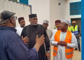 Tchad : Mahamat Assileck Halata inspecte trois chantiers urbains à N’Djaména