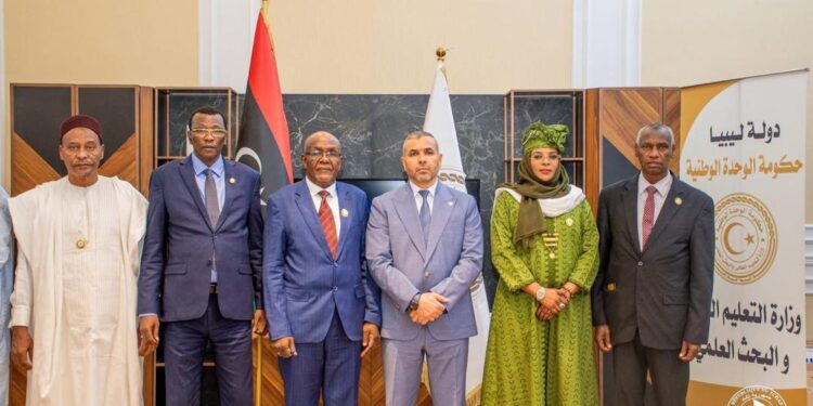 Tripoli et N’Djaména posent les jalons d&rsquo;un partenariat académique et logistique accru