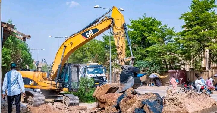 N’Djaména : Reprise des travaux d’assainissement sur l’avenue Djibrine Kherallah