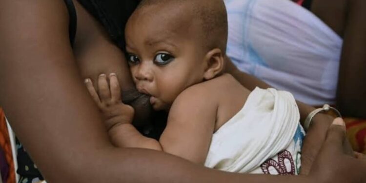 Tchad : L&rsquo;importance du lait maternel, un premier geste pour la santé du bébé