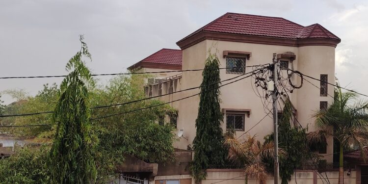 À N’Djaména, l&rsquo;essor des arnaques aux « frais de visite » immobiliers