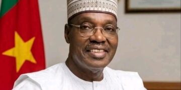 Cameroun : Issa Tchiroma Bakary porte plainte contre Paul Biya pour Répression Post-Électorale